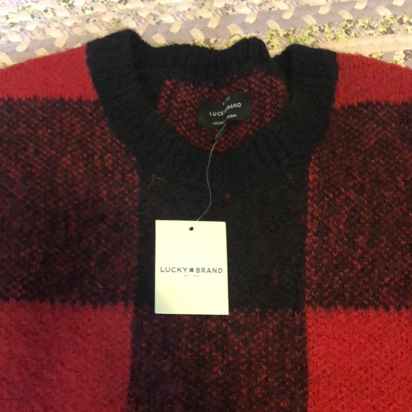 Lucky Brand red and black checkered sweater! - Picture 2 of 2